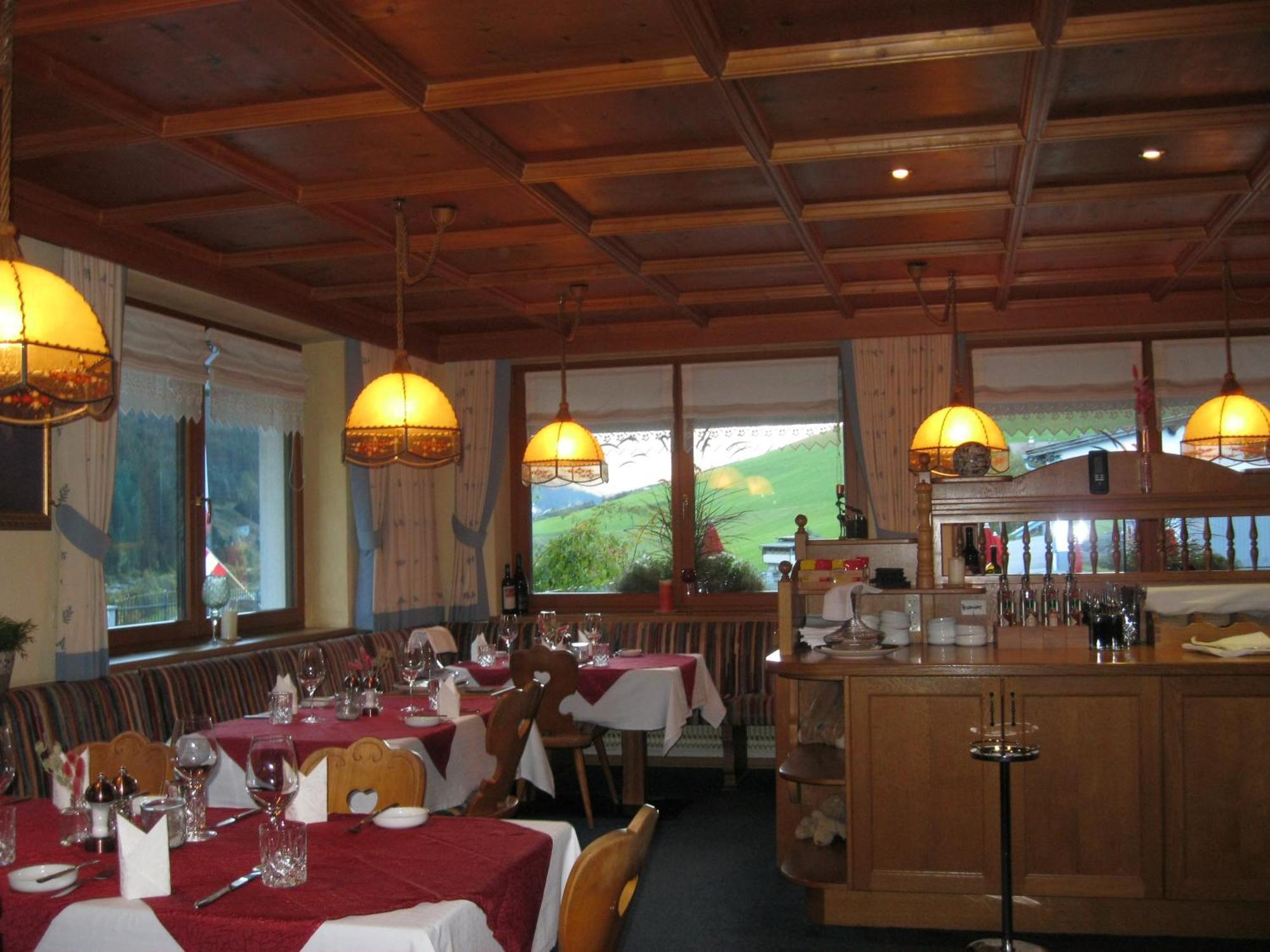 Gasthof Talblick Ischgl Bagian luar foto